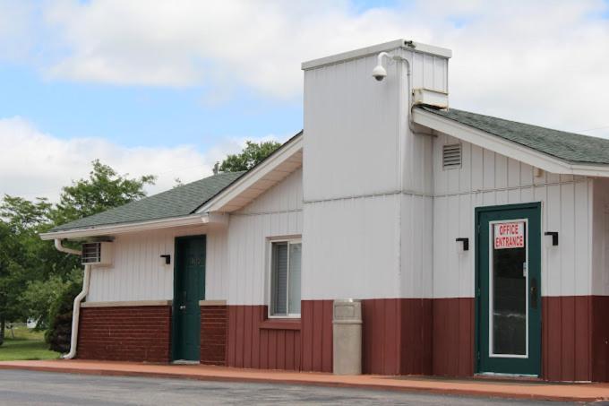 Blisspoint Inn Fka Motel 6T7 Indianapolis Esterno foto